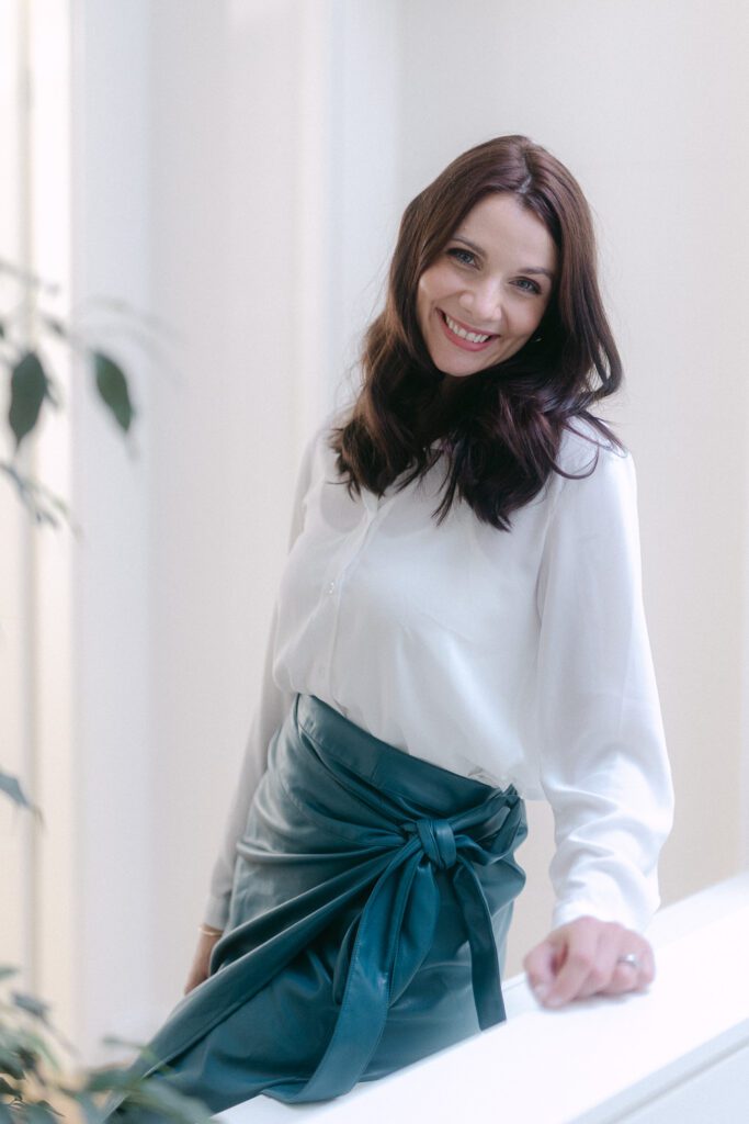 Hebamme Leipzig Fotoreportage Businessreportage Businessfotos Sachsen Dresden Halle Fotograf Fotografin Businessfotos Businessfotograf Sophia Molek Brand Portrait